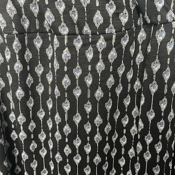 Really cute h and m dress with tags - Picture 3 of 5